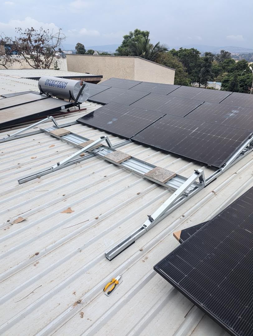 Solar PV & Hybrid Solar Systems: RUNHTec field work
